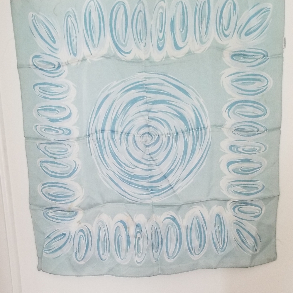 Scarf - Picture 2 of 2